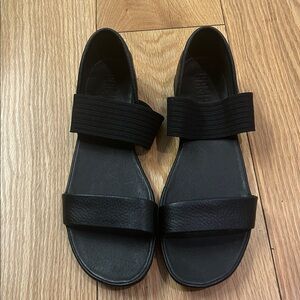Camper Right sandal size 39 (8.5)